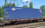Einer der großen US-amerikanischen Intermodal Leasing Container Anbieter, die CRONOS Group ist in vielen Containerzügen zu sichten, zum Teil auch in Ganzzügen, 12.08.14 Bhf.