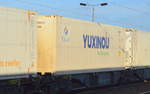 Sehe ich nun auch schon zum zweiten Mal einen chinesischen Container von YUXINOU am 07.12.17 Bf.