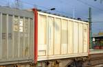 Spezialcontainer zum Transport von Lebensmitteln am 10.11.14 Bhf.