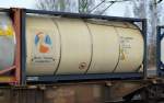 Ein Bulk Tainer Logistics Miet-Kesselcontainer aus Großbritannien am 27.11.15 Bhf.