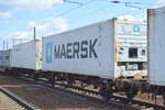 Mehrere 40’ Standard Kühlthermo-Container, im Bild ein Container der dänischen Reederei Mærsk Line am 20.04.17 Bf.
