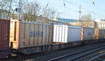 Gelenk-Containertragwagen vom Einsteller METRANS mit deutscher Registrierung mit der Nr.
