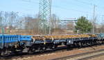 Sechsachsiger Drehgestell-Flachwagen der PKP Cargo mit der Nr.