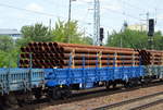 Polnischer Drehgestell-Flachwagen mit der Nr.