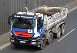 Ein IVECO TRAKKER 450 EEV Baukipper der Fa.