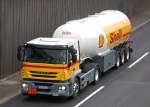 IVECO Zugmaschine mit Tankauflieger f�r Benzin der Fa.