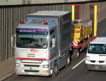 Interessante MAN Zugmaschine? oder LKW mit Planepritschenaufbau mit H�nger der Fa.