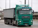 MAN TGA mit 480 PS als Sattelkipper der Fa.