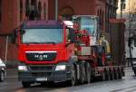 MAN TGS 25.480 Sattelzug mit Ladebrücke mit LIEBHERR Radlader + neuson Kompaktbagger belader der Fa.