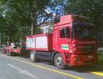 Eine MAN 18.284 Zugamschine mit H�nger der Fa.