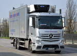 MB ACTROS 2543 Kühlthermo-LKW (Kastenaufbau) der Fa. Frische Service Berlin Logistik am 05.04.17 Berlin-Hohenschönhausen.
