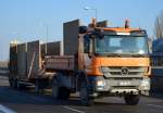 Ein kleiner MB ACTROS 1844 Baukipper der Fa.
