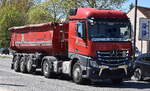 Mimberg Spedition-Baustoffe GmbH & Co. KG mit einem Sattelkipper mit MB ACTROS F 1848 am 29.04.26 Höhe Brandenburg Hbf.