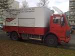 Ein �lterer MB 1617 mit Spezialaufbau mit Generator und Bohrleittechnik der Fa.
