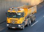 SCANIA R580 PS Zugmaschine als Sattelkipper einer Brandenburger Firma, 10.01.11 Berliner Stadtautobahn H�he Knobelsdorffstr.