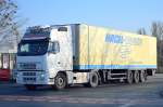 VOLVO FH 420 EEV (White Beast) Sattelzug der Sped.GEBHARDT für die NAGEL-GROUP verlässt den Berliner Westhafen am 27.02.15