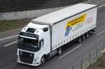 Tschechischer VOLVO FH 500 GLOBETROTTER Sattelzug der Sped.KRATOCHVIL spol.