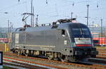 DB Regio mit der seit längeren mit dem täglichen IRE zwischen Berlin und Hamburg beschäftigten MRCE Dispo 182 513-2/ES 64 U2-013 nach Abschluss der Tour am Vormittag beim Rangieren im