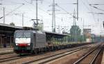 Nun also an ERSR vermietet, MRCE Dispolok ES 64 F4-210 (91 80 6189 210-8 D-DISPO) mit fast leerem Container- und Taschenwagenzug am 21.06.12 Bhf.