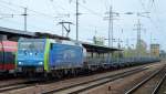PKP-Cargo mit MRCE Dispolok 189-804/EU45-804 mit Ganzzug ponischer Drehgestell-Flachwagen mit Stahlbrammen beladen bei der Durchfahrt Bhf.