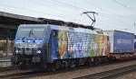 Selbst bei grauer Witterung oder gerade dann wirken die Farben der Vincent van Gogh Lok leuchtend, ERSR mit dem Poznan-Shuttle und E 189 206 am 13.11.15 Bhf.