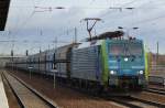 PKP Cargo mit EU45-802/189-802 mit Schüttgutwagenzug am 01.12.15 Bhf.