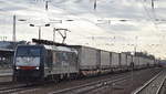 RTB CARGO GmbH mit MRCE Dispo E 189-211 und KLV-Zug am 16.03.17 Bf.