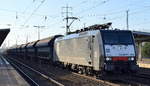 Raildox mit der MRCE Dispo ES 64 F4-806 mit einem Ganzzug gedeckter Schüttgutwagen (für Kalkammonsalpeter) Richtung Fa.