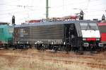 Neben der R4C 145�r stand am 06.04.10 die MRCE Dispolok E 198-151 / ES 64 F4-151 (91 80 6189 151-4 D-DISPO, Bj.2009) am Gbf.