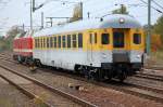 Um Geld in die Vereinskasse zu bekommen �bernimmt die 119 158-4 der Dampflokfeunde Berlin auch offizielle Aufgaben, im Moment ist sie mit einem DB-Steuermesswagen (63 80 99-92 014-9 Dienst mzf 36) im