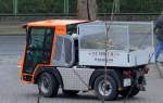 Ein HANSA APZ 1003 Kommunalfahrzeug mit Elektromotor eines Berliner Dienstleisters am 26.03.15 Berlin-Karow.