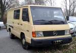 Diesen Transporter sieht man im Vergleich mit VW Transportern oder dem Ford Transit u.a.