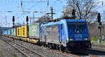 LTE Logistik und Transport GmbH, Graz [A] mit ihrer  186 945  [NVR-Nummer: 91 80 6186 945-2 D-LTE] und einem KLV-Zug Richtung Frankfurt (Oder) weiter nach Polen am 10.04.25 Höhe Bahnhof Saarmund.