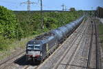 LTE Logistik und Transport GmbH, Graz [A] mit der geleasten BRECE Dispo Vectron  X4 E - 636  [NVR-Nummer: 91 80 6193 636-8 D-DISPO] und einem Kesselwagenzug am 29.04.25 Höhe Bahnhof Saarmund.