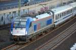 Noch eine Nahaufnahme der PKP Intercity Lok 5 370 008 1251 (9151 570 008-2 PL-PKPIC) am 10.01.11 Berliner Innenring H�he Knobelsdorffbr�cke.