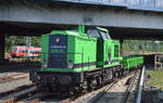 BUG V 100-BUG-02 (202 501-3) mit einem bauzug am 17.07.17 Bf. Berlin-Lichtenberg.