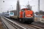 hvle V160.7 (203 150-8) mit einer Überführung eines fabrikneuen fünfteiligen FLIRT 3 (möglicherweise Auslieferung an die DB) vom Stadler Werk Berlin-Pankow Richtung Karower Kreuz