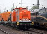 Wiederum ist die hvle V160.2 (92 80 1203 014-6 D-HVLE) vor den M�llzug der Berliner Stadtreinigung gespannt, 09.09.10 Durchfahrt Bhf.