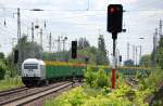 NRS 223 143 mit Leerzug Holzrungenwagen kommt aus Richtung Oranienburg �bers Karower Kreuz Berlin Richtung Bernau hinauf, 23.05.13 Berlin-Karow.