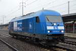 PRESS 253 015-8 (223 052-2) bei der Durchfahrt Bhf.