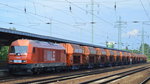 Also die EVU WLE habe ich bisher definitiv noch nie in oder um Berlin gesehen umso überraschender die WLE Lok 23/223 057-1 mit diesen auffällig älteren bisher nie gesehenen offenen