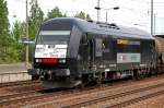 MRCE ER 20-013 (92 80 1223 013-4 D-DISPO, Bj.2005) mit der Aufschrift BOSPHORUS EUROPE EXPRESS, 09.05.09 Durchfahrt im Bhf.