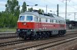 EWR 232 079-4 kam mit EWR 232 484-6 zusammen mit gemischtem Güterzug im Bhf.