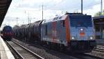 hvle 246 010-3 mit einem Kesselwagenzug (Ethanol) am 27.09.15 Durchfahrt Bhf.
