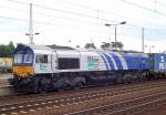 In frischem ERS Railways Design zum damaligen Zeitpunkt, ERSR 6613 (92 80 1266 067-6 D-CBRL, GM-EMD Bj.2002) von CBRail gemietet am 29.06.07 mit Containerzug im Bhf.