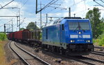 PRESS 285 101-5 (92 88 0076 001-1 B-BTK) mit einem Ganzzug DB Rungentransportwagen (leer) am 19.07.16 Bf.