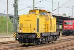 V 150.02 (92 80 1293 508-8 D-EPOOL, LEW Bj.1983) der SGL Schienen-G�ter-Logistik GmbH am 27.04.11 Bhf.