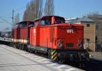 WFL Lok 19 (345 289-3) gezogen von WFL Lok 24 (202 483-4) Richtung Berlin-Spandau am 13.03.14 Durchfahrt Bhf.