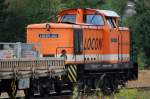 LOCON 102 (98 80 3346 006-0 D-LOCON) bei den Bauarbeiten rund um den Bhf.
