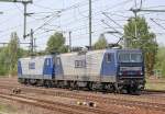 Doppeltraktion RBH 101/143 874-6 (91 80 6143 874-6 D-RBH) + 110/143 084-2 (91 80 6143 084-2 D-RBH) am 29.04.11 bei der Durchfahrt im Bhf.